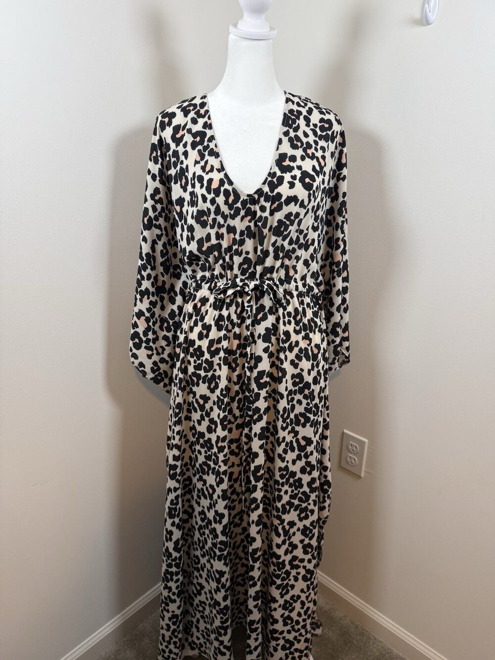 Show Me Your Mumu Women’s Size Small Cheetah Print Swim Suit Cover Up Boho Beach